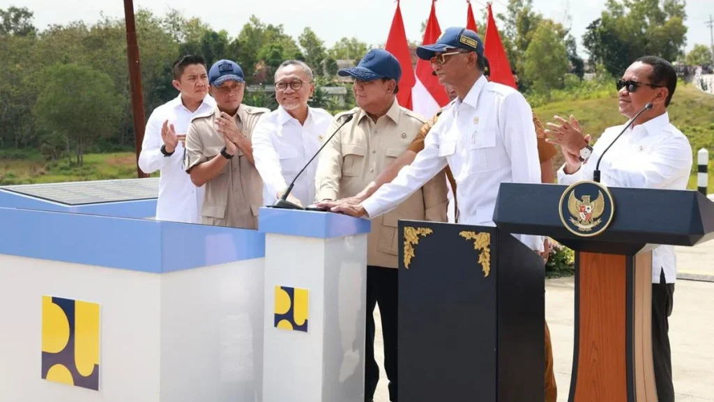 Prabowo Resmikan Jalan Daerah 1.151 KM di 37 Provinsi