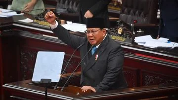 Prabowo Sebut Posisi Strategis dalam Kabinetnya Banyak Diisi Profesor