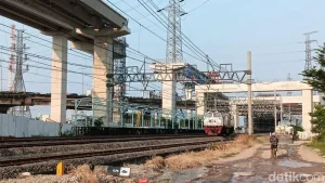 Pramono Bakal Resmikan Stasiun KRL JIS Hari Ini