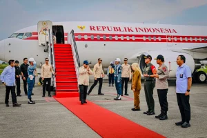 Presiden Prabowo Subianto Kembali ke Jawa Timur untuk Mengunjungi Infrastruktur dan Acara NU