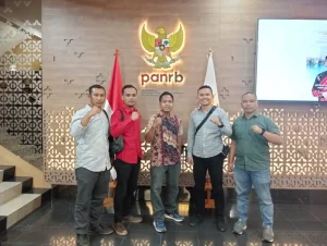 Presiden Terima Surat PPPK Paruh Waktu Honorer Database BKN