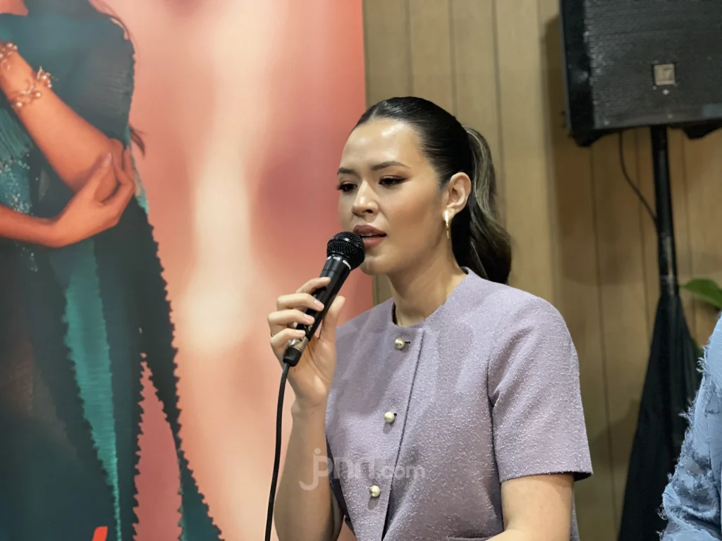 Raisa Menangis di Konser, Ruben Onsu Disebut Mantan Ayah