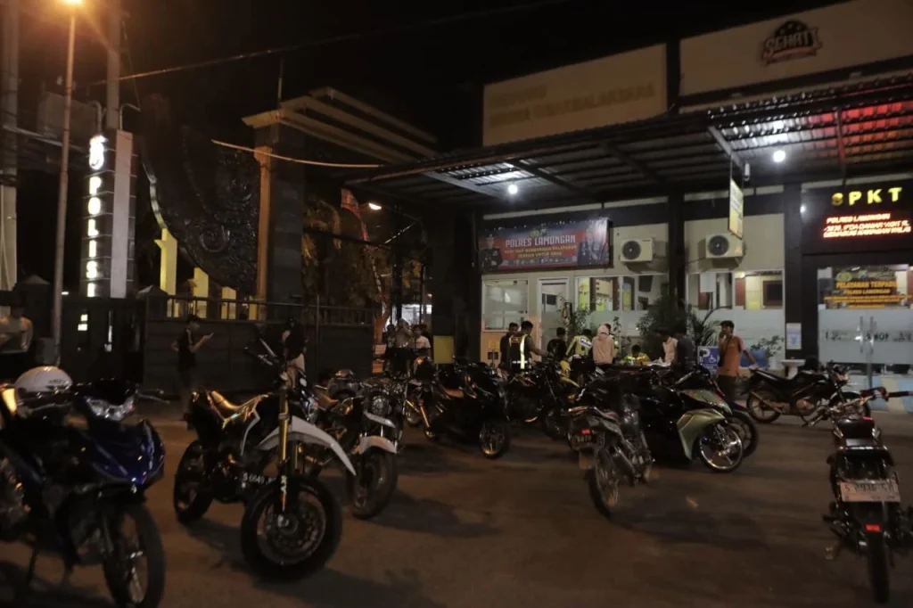 Razia Besar di Lamongan, 64 Motor Ditilang Akibat Penggunaan Knalpot Brong