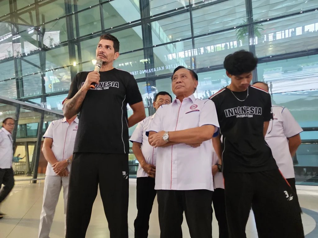 Reidel Toiran Dikontrak Resmi sebagai Pelatih Timnas Voli Indonesia Hingga Asian Games 2026