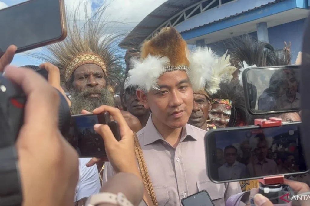 Respons Gibran Terkait Penahanan Roy Suryo dan Dokter Tifa atas Tuduhan Ijazah Palsu Jokowi