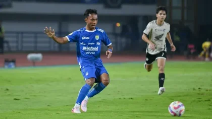 Robi Darwis Tinggalkan Persib demi Cari Tantangan Baru