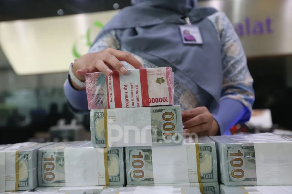 Rupiah Makin Perkasa 130 Poin, Jurus BI Rate Berhasil