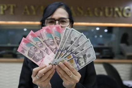 Rupiah Melemah, Analis Ungkap Sebabnya