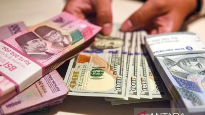 Rupiah Tertekan ke Level Rp17.988 dalam Penutupan Perdagangan