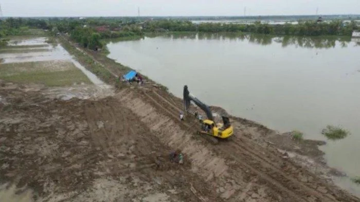 Satgas PRR Temukan Sheet Pile Miring di Aceh, Perbaikan Tanggul Pengaman Sungai Krueng Tamiang Dikebut
