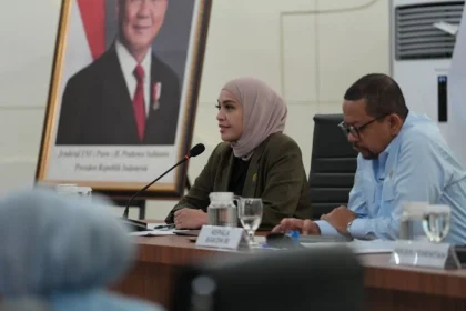 Selat Hormuz Dibuka, ESDM Tegaskan RI Tetap Lanjutkan Impor Minyak dari Rusia