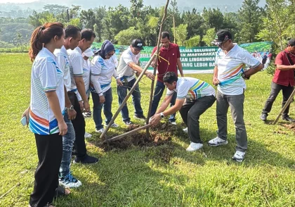 Sentul City Ajak Masyarakat Tanam 3.850 Pohon Harapan di Lingkungan Lestari