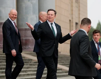 SpaceX Salip Tesla dengan Valuasi USD 2 Triliun Setelah IPO