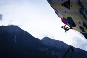 Srondeng Raih Peringkat Empat di Lead World Climbing Series Innsbruck
