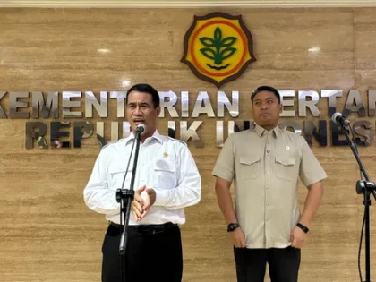 Stok Telur Melimpah, Mentan Minta BGN dan Perusahaan Besar Serap