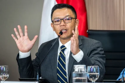 Sugiono Respons Dino: Semua Saran dan Kritik Itu Bagus dan Baik