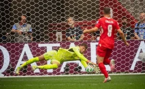 Swiss Dominan, Kanada Bertahan Kokoh di Babak Pertama LPP RRI
