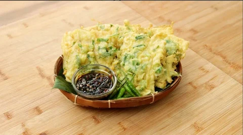 Tempe Mendoan, Dolar AS, dan Rapuhnya Dapur Kita
