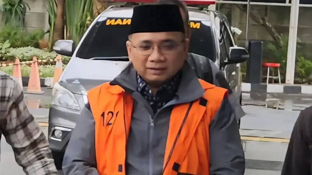 Tersangka Kuota Haji Yaqut Qoumas Jatuh Sakit, KPK Bawa ke RS Polri Kramat Jati