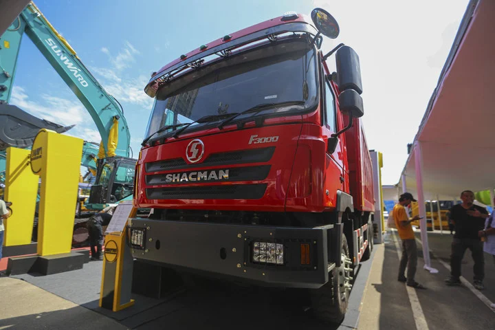 Truk Impor Masih Jadi Momok Karoseri Lokal, Omzet Anjlok