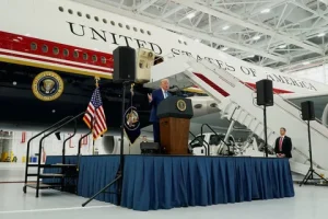 Trump Ancam Iran, Mengancam Musnahkan Jika Eskalasi Serangan