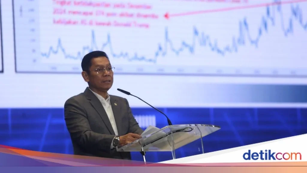 Wakil Ketua DPR: Pelemahan Rupiah Harus Ditangani Serius