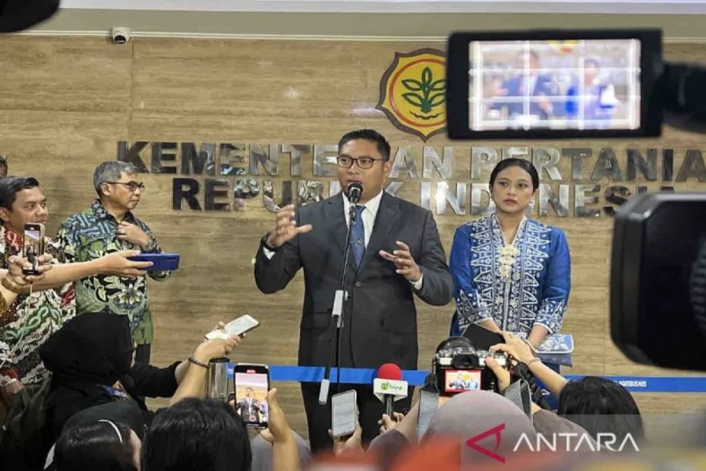 Wamentan Sudaryono Bantah Kabur Saat Diskusi di UGM