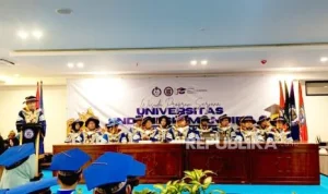 Wisuda Perdana UIMandiri 2026: Menguatkan Integritas dan Inovasi