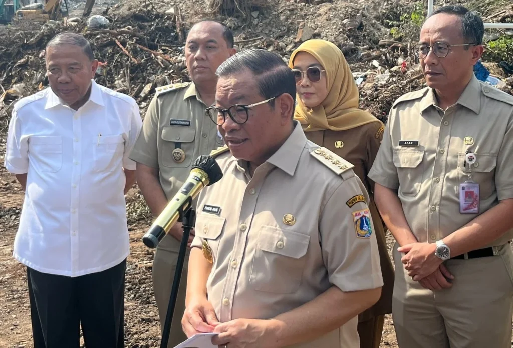 Yusril Dukung Pengusutan Tuntas Dugaan Korupsi di Imigrasi
