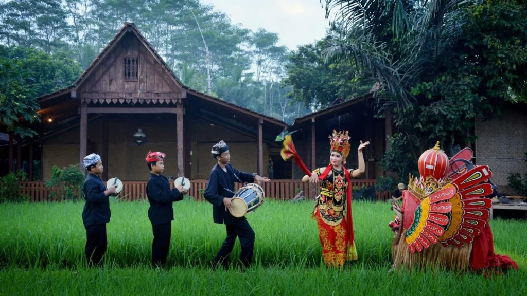 Desa Sejahtera Astra Kemiren: Pelestarian Budaya Osing dan Pembangunan Masyarakat