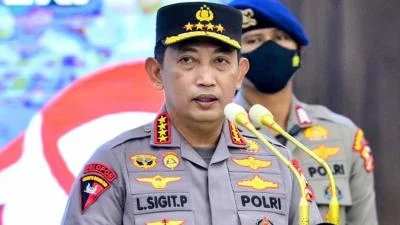 Kapolri Lantik Kakorlantas Baru dan Enam Kapolda, Ini Daftar Lengkapnya
