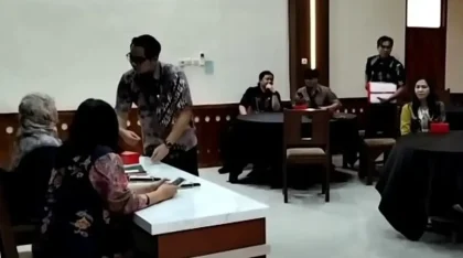 Komisi Informasi Turun Tangan Periksa Arsip Pemkot Solo, Hasilnya Ijazah Jokowi Tidak Ada