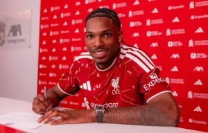 Liverpool Tambah Kuat dengan Jeremy Jacquet