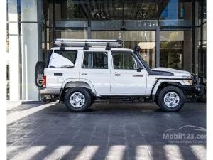 Mobil Land Cruiser Bupati Kuansing Sempat Dijual ke Showroom untuk Hilangkan Jejak Korupsi