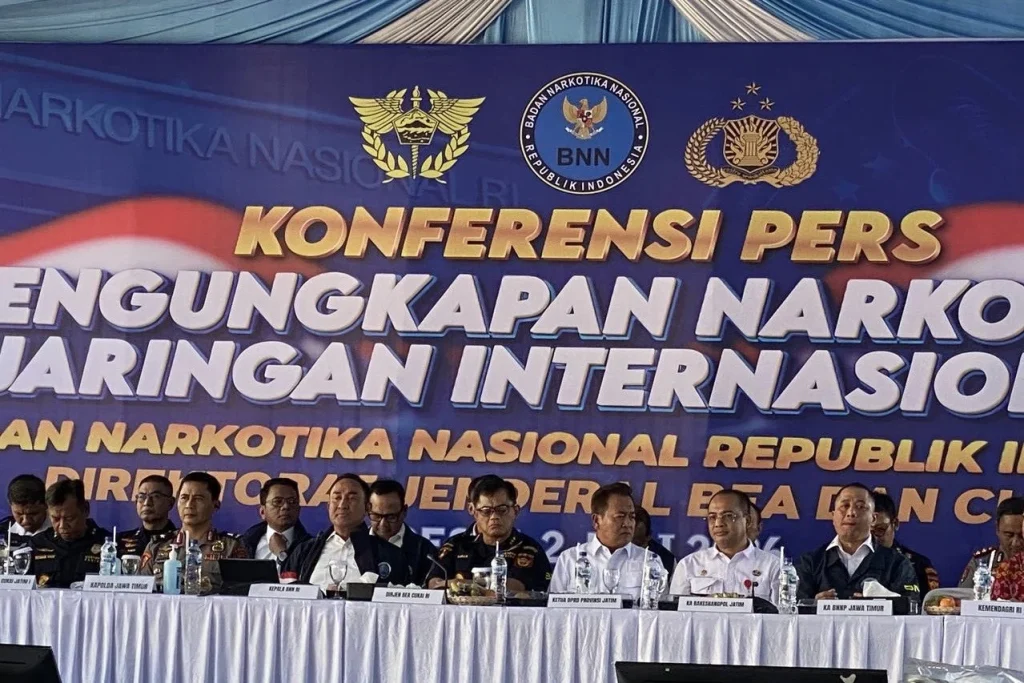Pengungkapan Narkoba Cannabinoid di Gresik: Selamatkan 10,1 Juta Jiwa
