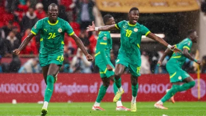 Pertandingan Belgium-Senegal di Piala Dunia Diganggu Penonton yang Menyerbu Lapangan