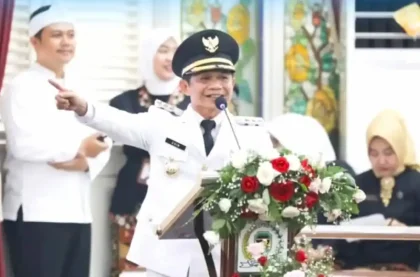 Profil Om Zein Bupati Purwakarta: Latar Pendidikan hingga Kontroversi 'Lalaki Langit Lalanang Bejad'