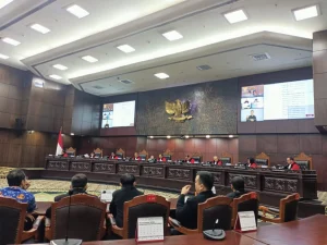 Sidang MK Gugatan Alokasi Anggaran MBG: Presiden Siap Saksi