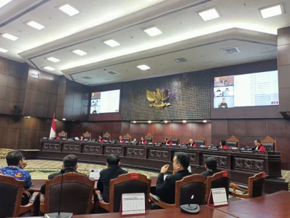 Sidang MK Gugatan Alokasi Anggaran MBG: Presiden Siap Saksi